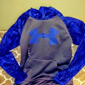 NWT Under Armour Size 14/16 Boys Hoodie